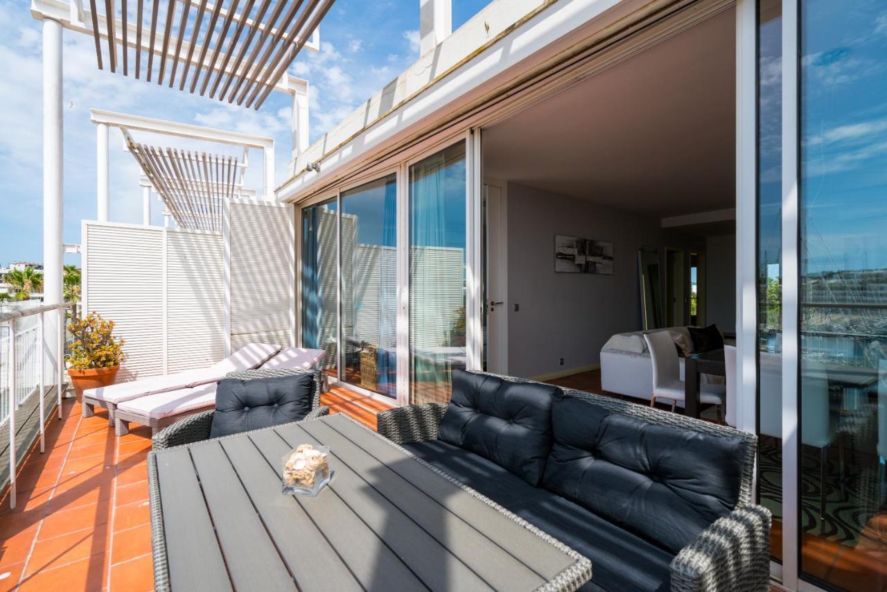 Stunning 2-Bed Penthouse In Lagos 250M From Beach 外观 照片